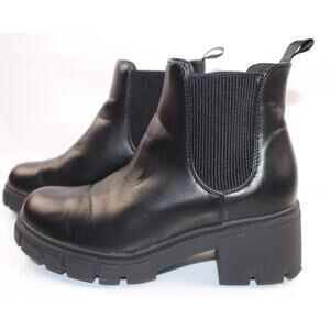 🖤 CHIC BLACK CHELSEA BOOTS – CLASSIC & EDGY STYLE! 🖤 Women US 7